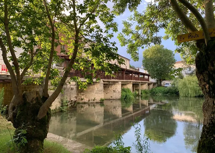 Casa de Férias La Berlandiere Un Petit Coin De Paradis