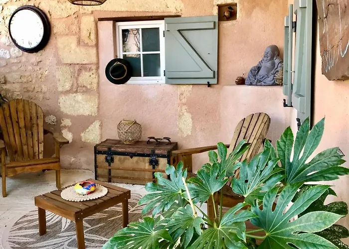 Casa de Férias La Berlandiere Un Petit Coin De Paradis Taillant